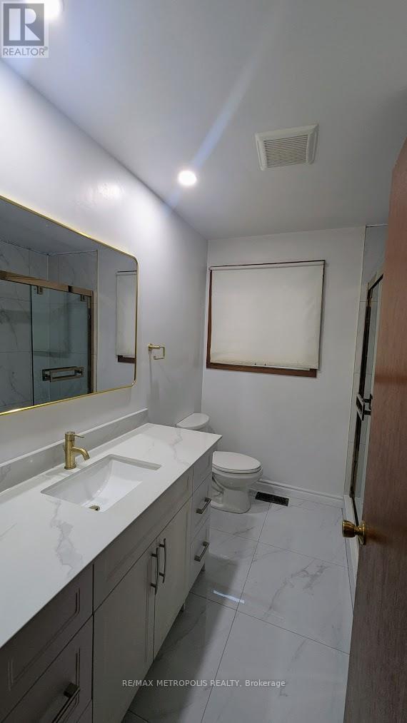 83 Longwood Drive, Waterloo, Ontario  N2L 4B6 - Photo 29 - X12476456