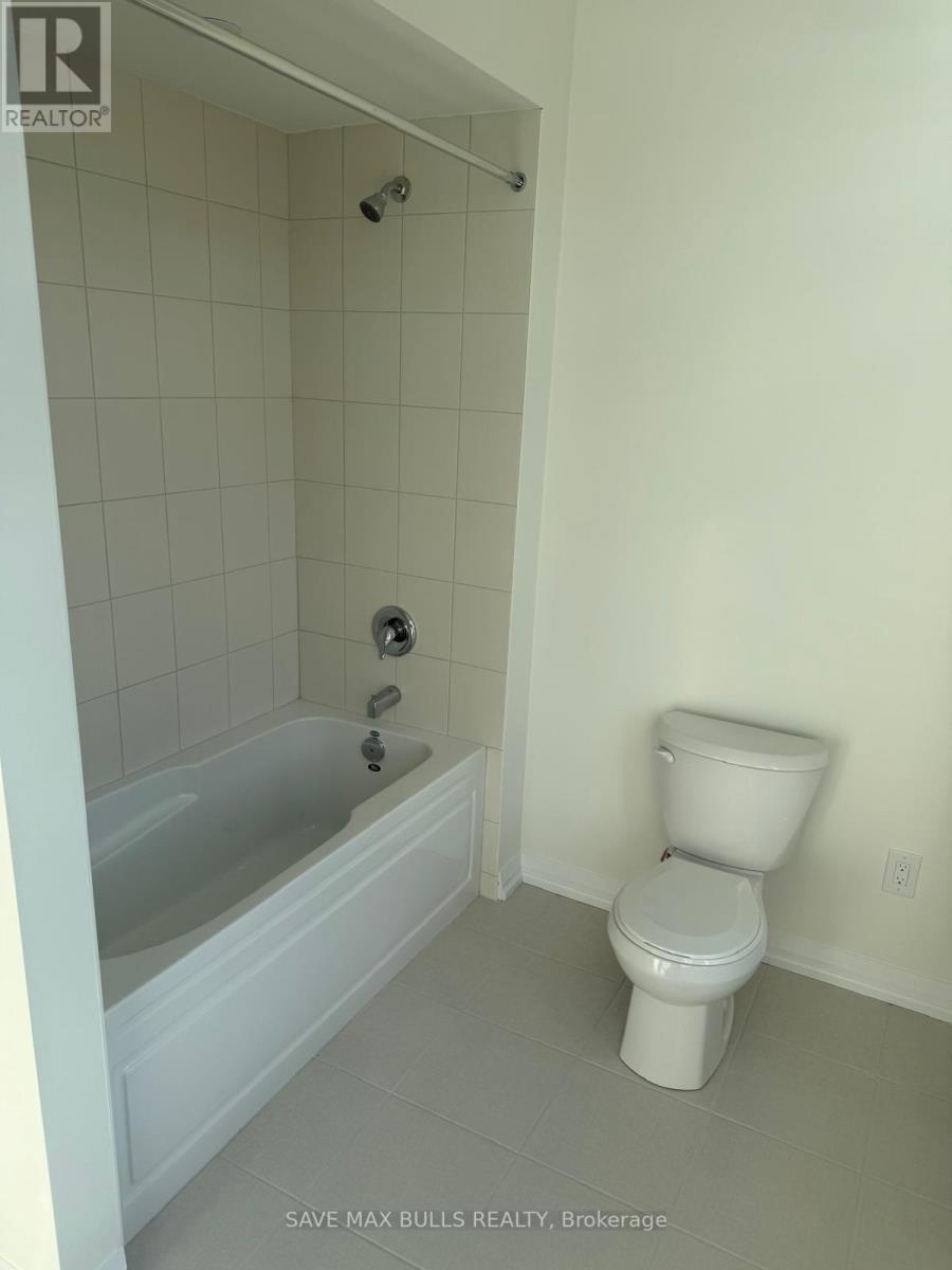 2 Riley Park Drive, Haldimand, Ontario  N3W 0K2 - Photo 15 - X12476460