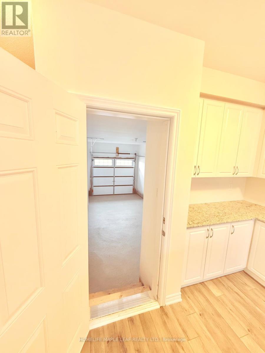 117 Gear Avenue, Erin, Ontario  N0B 1T0 - Photo 15 - X12476478
