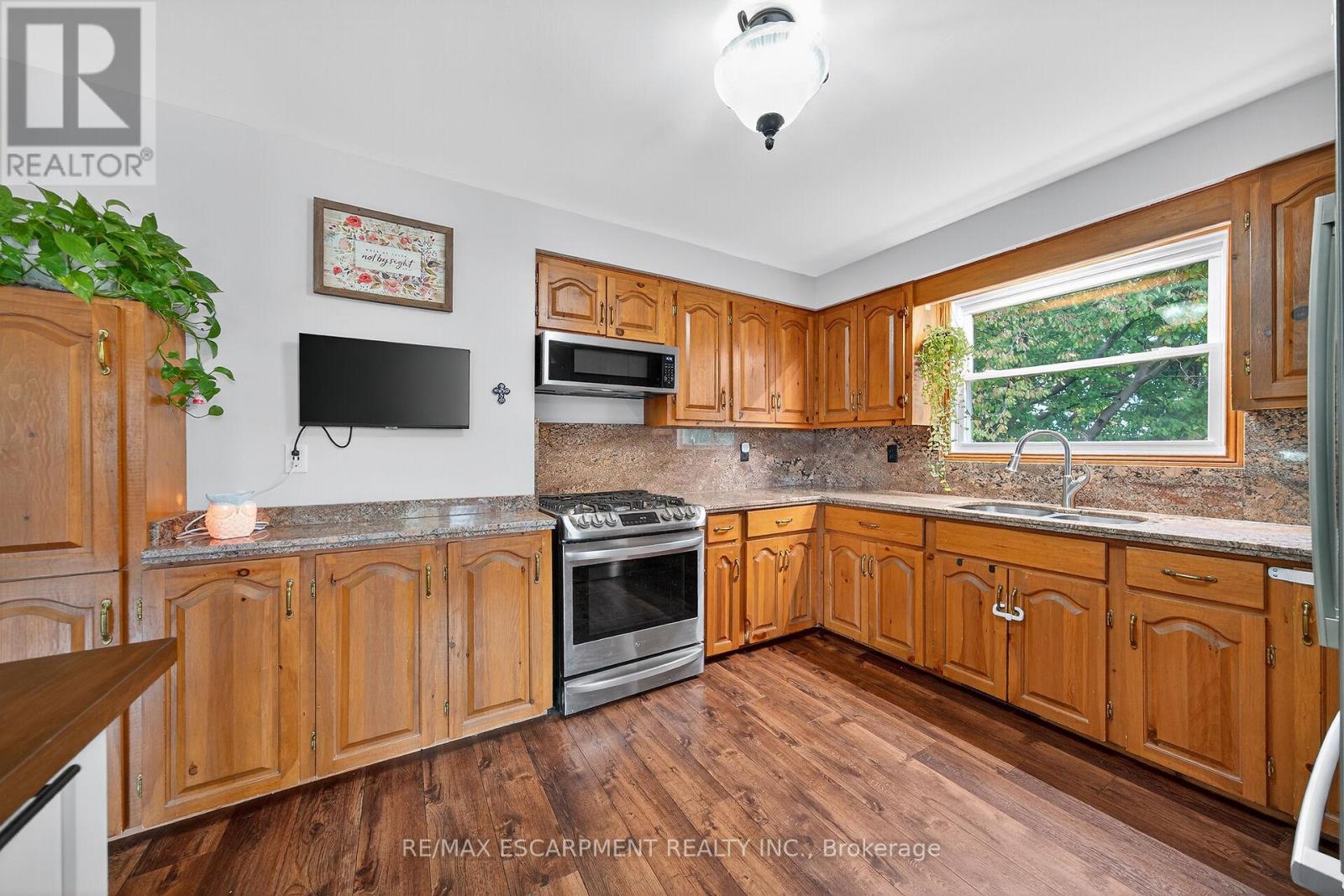 1489 Norfolk County Rd 19 E, Norfolk, Ontario  N0E 1Z0 - Photo 16 - X12476479