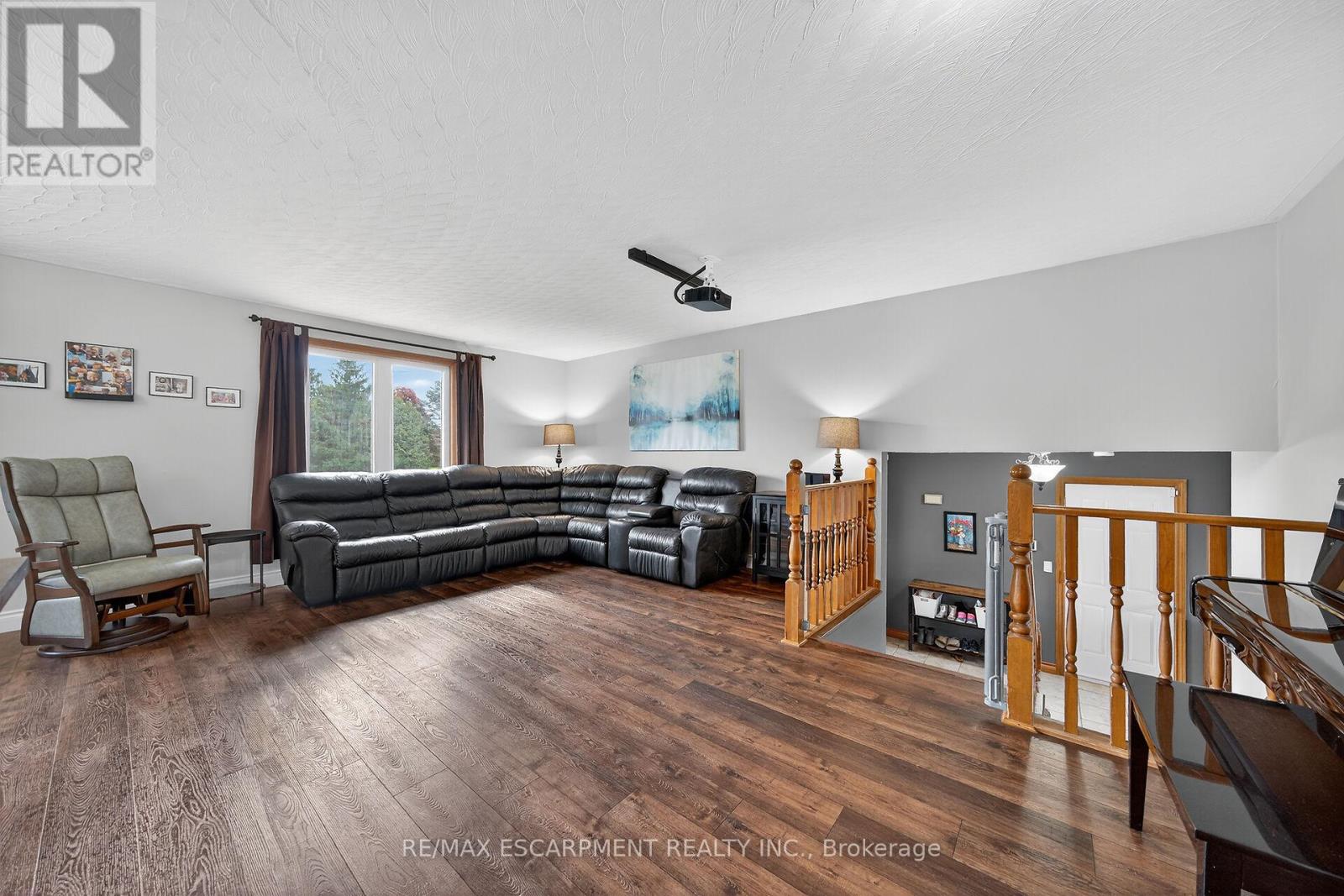 1489 Norfolk County Rd 19 E, Norfolk, Ontario  N0E 1Z0 - Photo 7 - X12476479