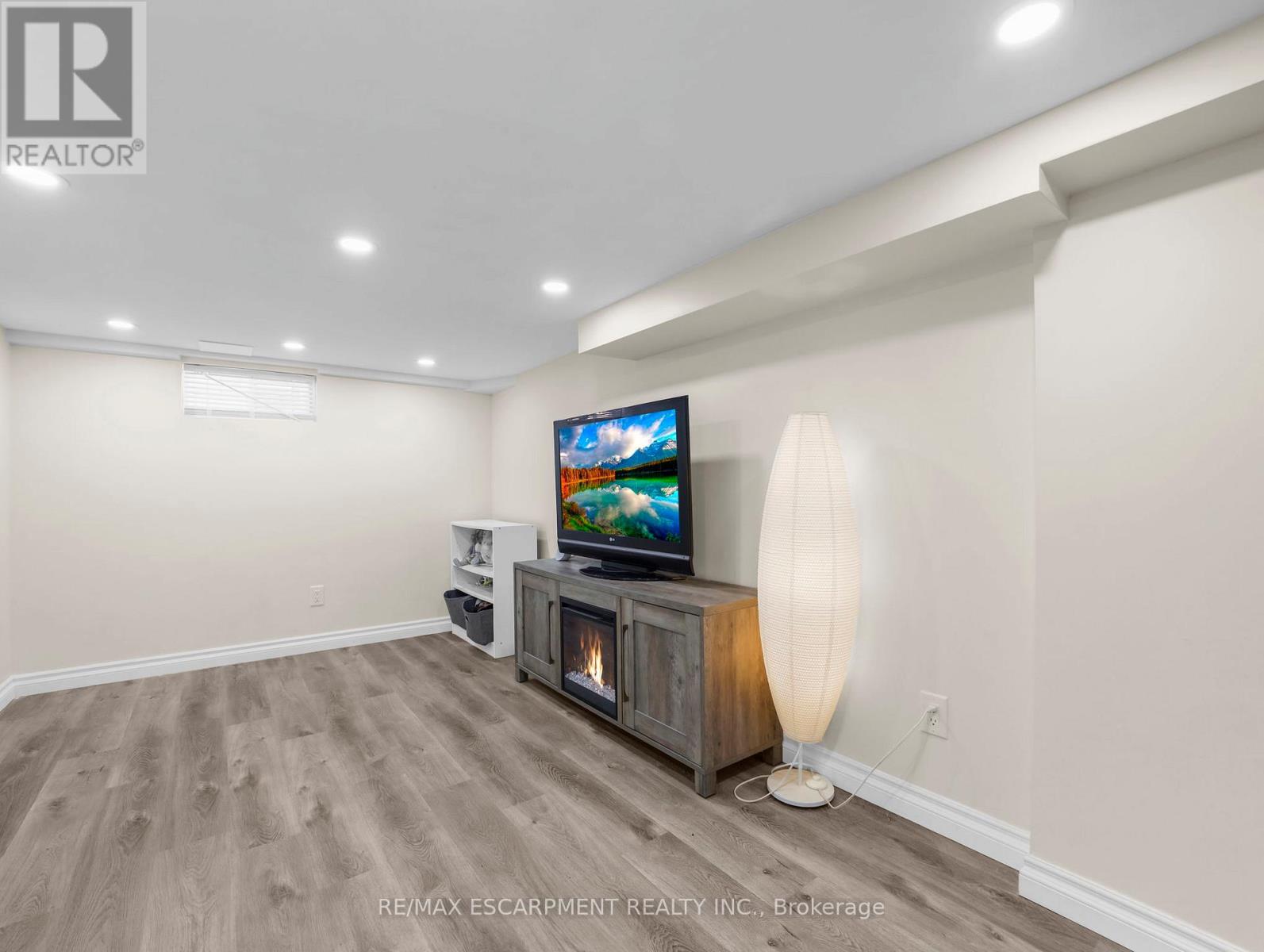 114 Burton Street, Hamilton, Ontario  L8L 3R5 - Photo 21 - X12476499