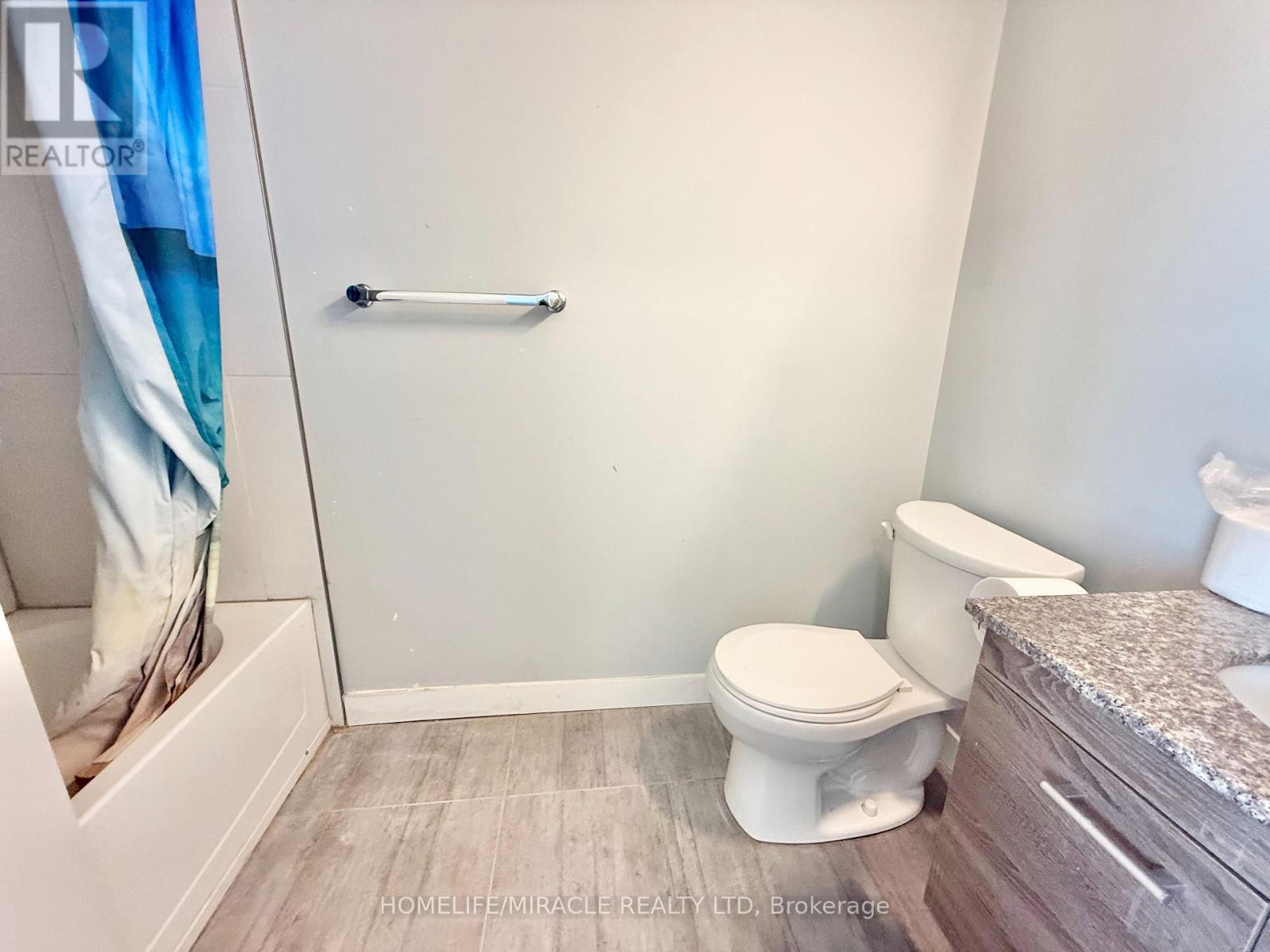 1907 - 318 Spruce Street, Waterloo, Ontario  N2L 0E9 - Photo 14 - X12476518