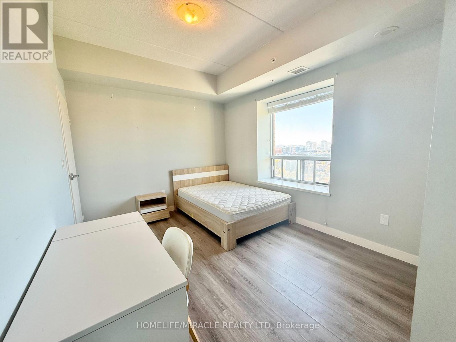 1907 - 318 Spruce Street, Waterloo, Ontario  N2L 0E9 - Photo 15 - X12476518