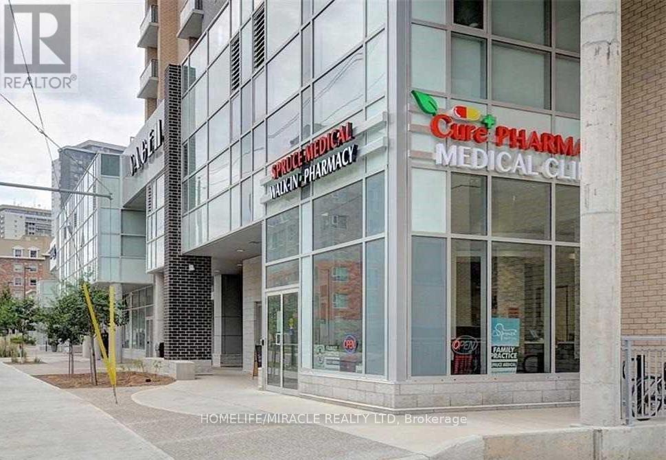 1907 - 318 Spruce Street, Waterloo, Ontario  N2L 0E9 - Photo 2 - X12476518
