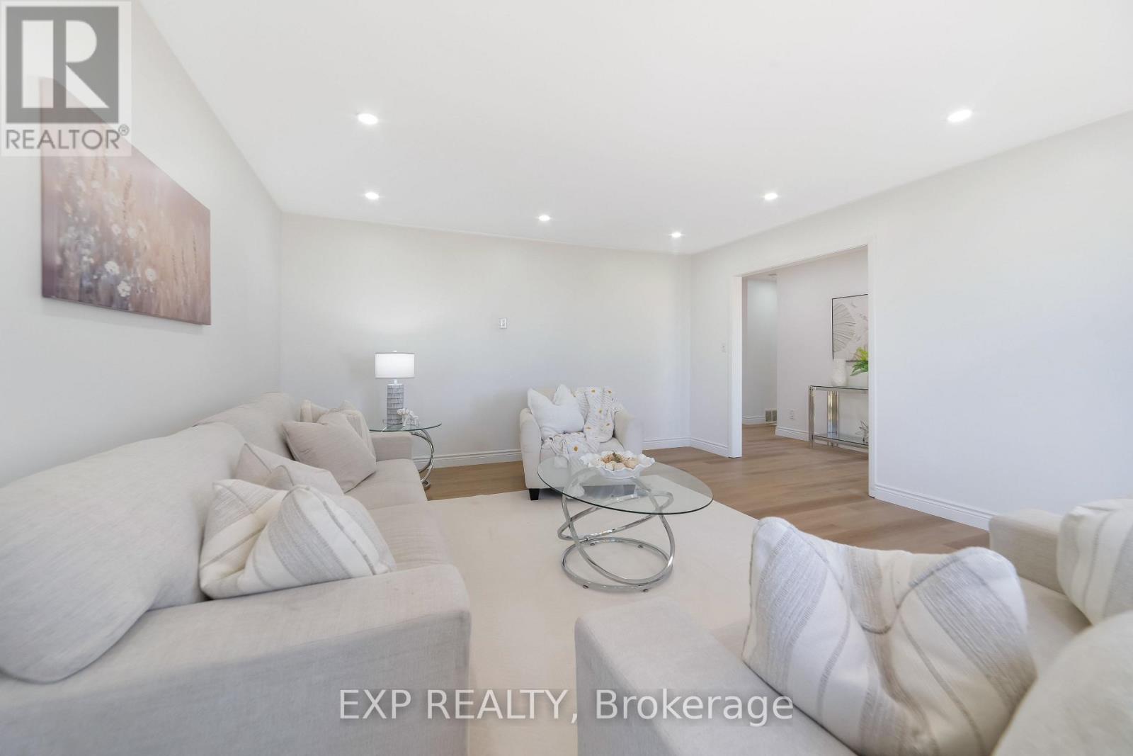 348 Caradoc Street S, Strathroy-Caradoc, Ontario  N7G 2P4 - Photo 13 - X12476544