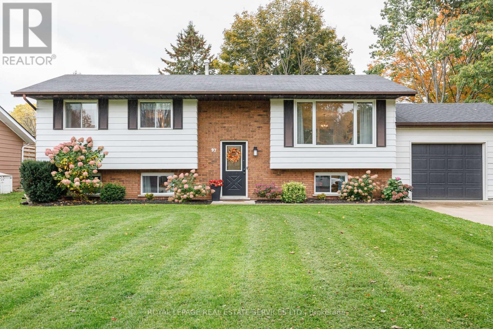97 FARRAR STREET, Meaford, Ontario