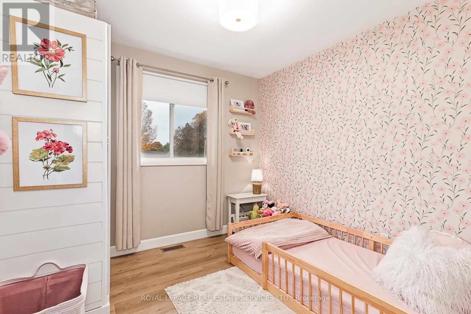 97 Farrar Street, Meaford, Ontario  N4L 1E6 - Photo 15 - X12476545