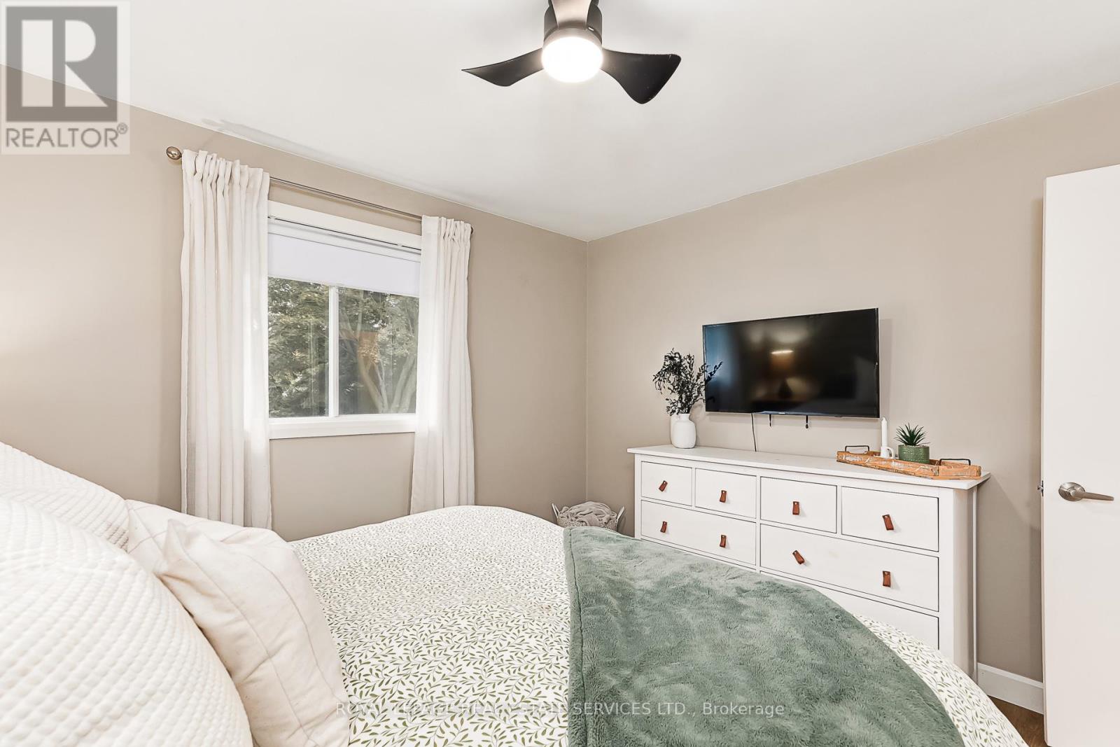 97 Farrar Street, Meaford, Ontario  N4L 1E6 - Photo 17 - X12476545
