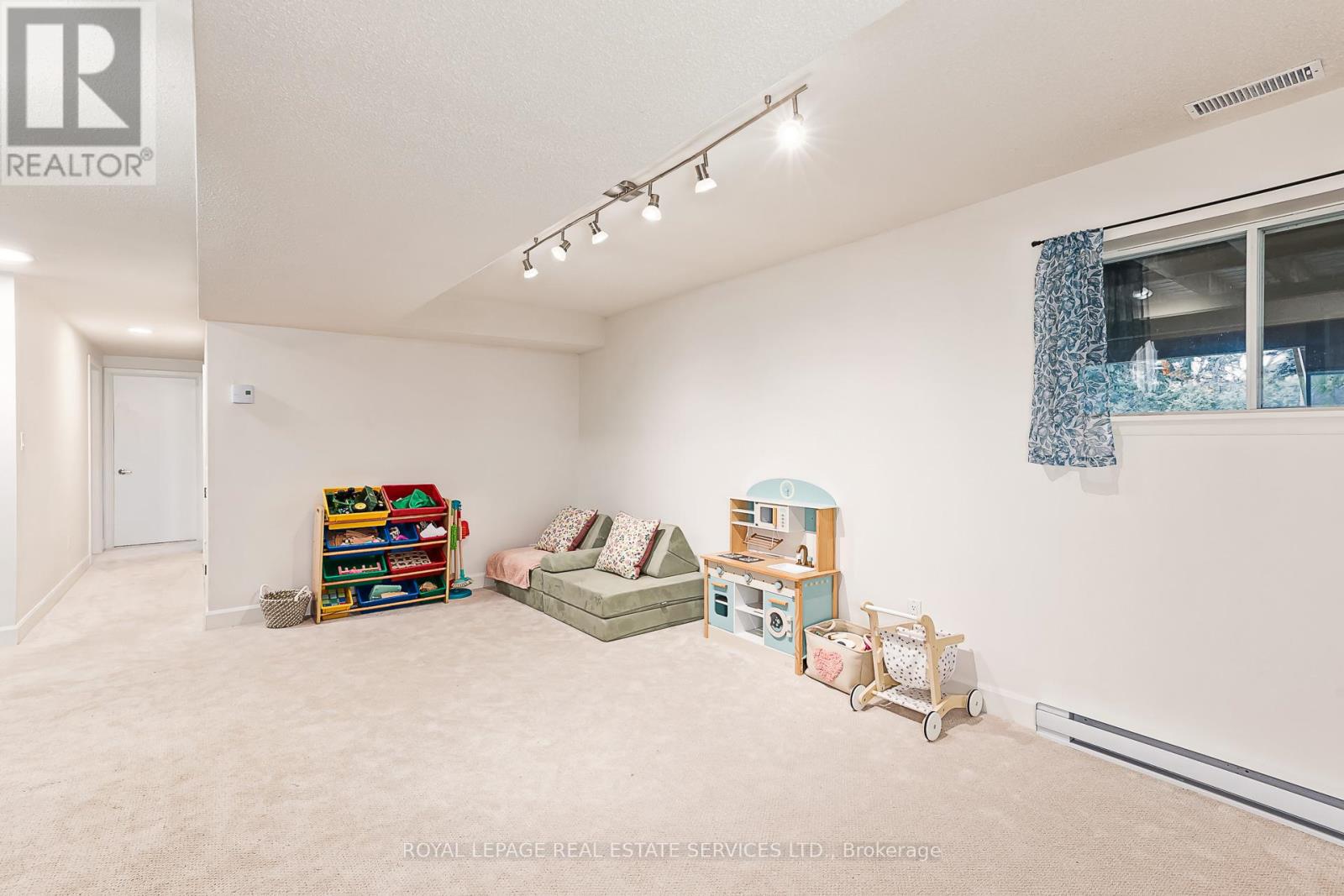97 Farrar Street, Meaford, Ontario  N4L 1E6 - Photo 20 - X12476545