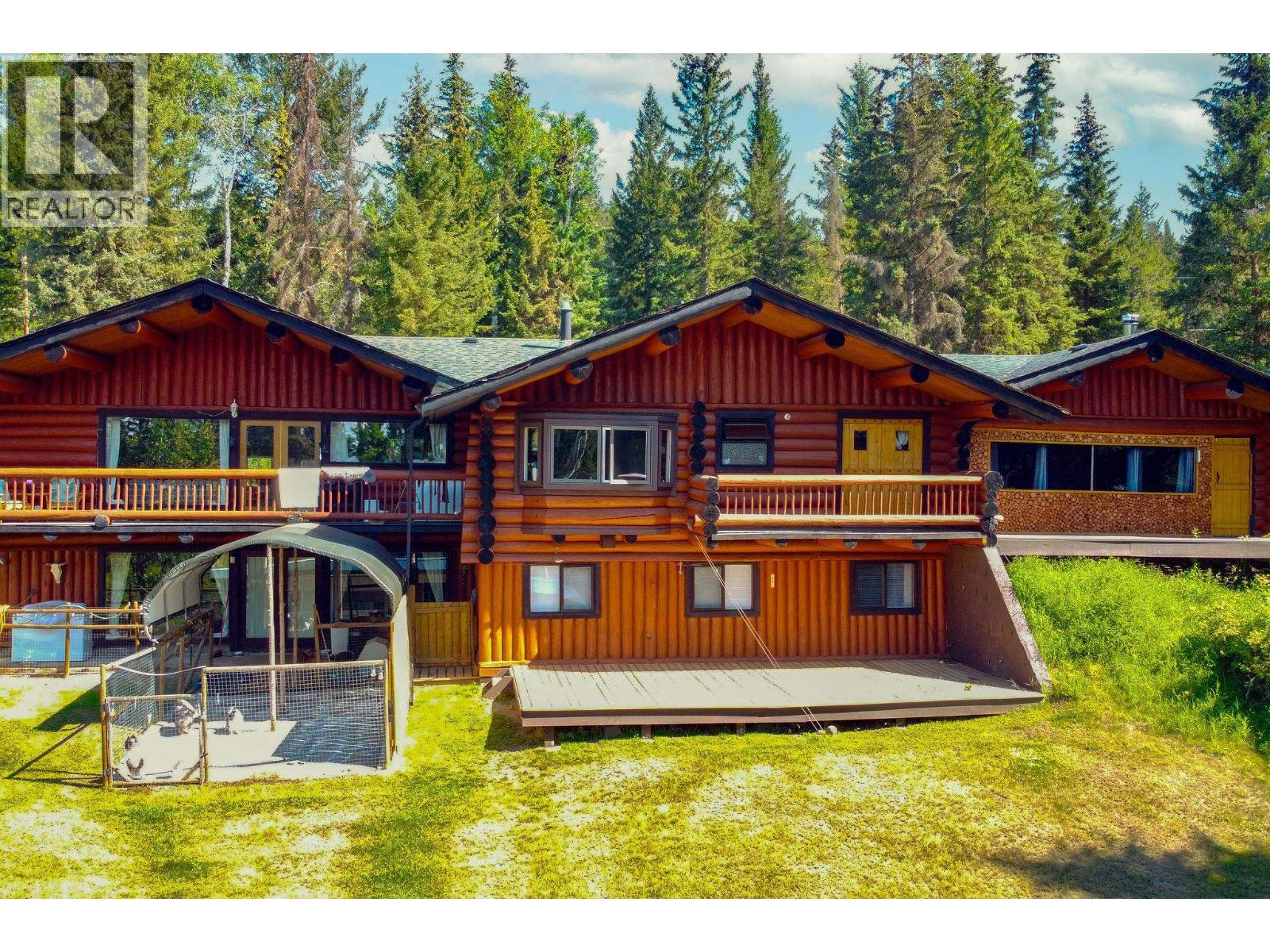 6006 Valleyview Drive, 100 Mile House, British Columbia V0K 2E3 - Photo 4 - R3032889