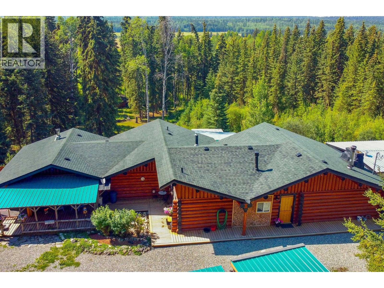 6006 VALLEYVIEW DRIVE, 100 Mile House, British Columbia