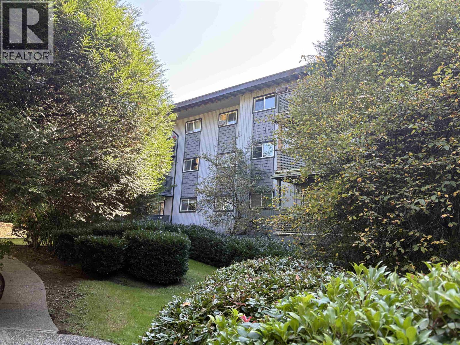 Property at 108 200 WESTHILL PLACE image 2