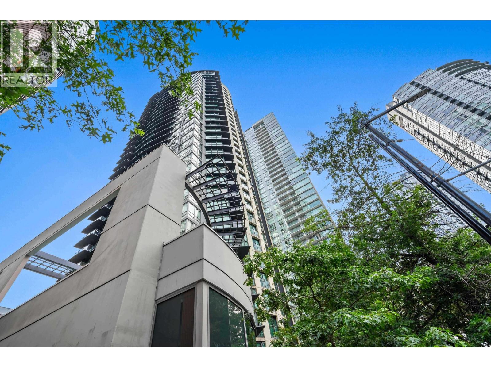 2007 501 PACIFIC STREET, Vancouver, British Columbia