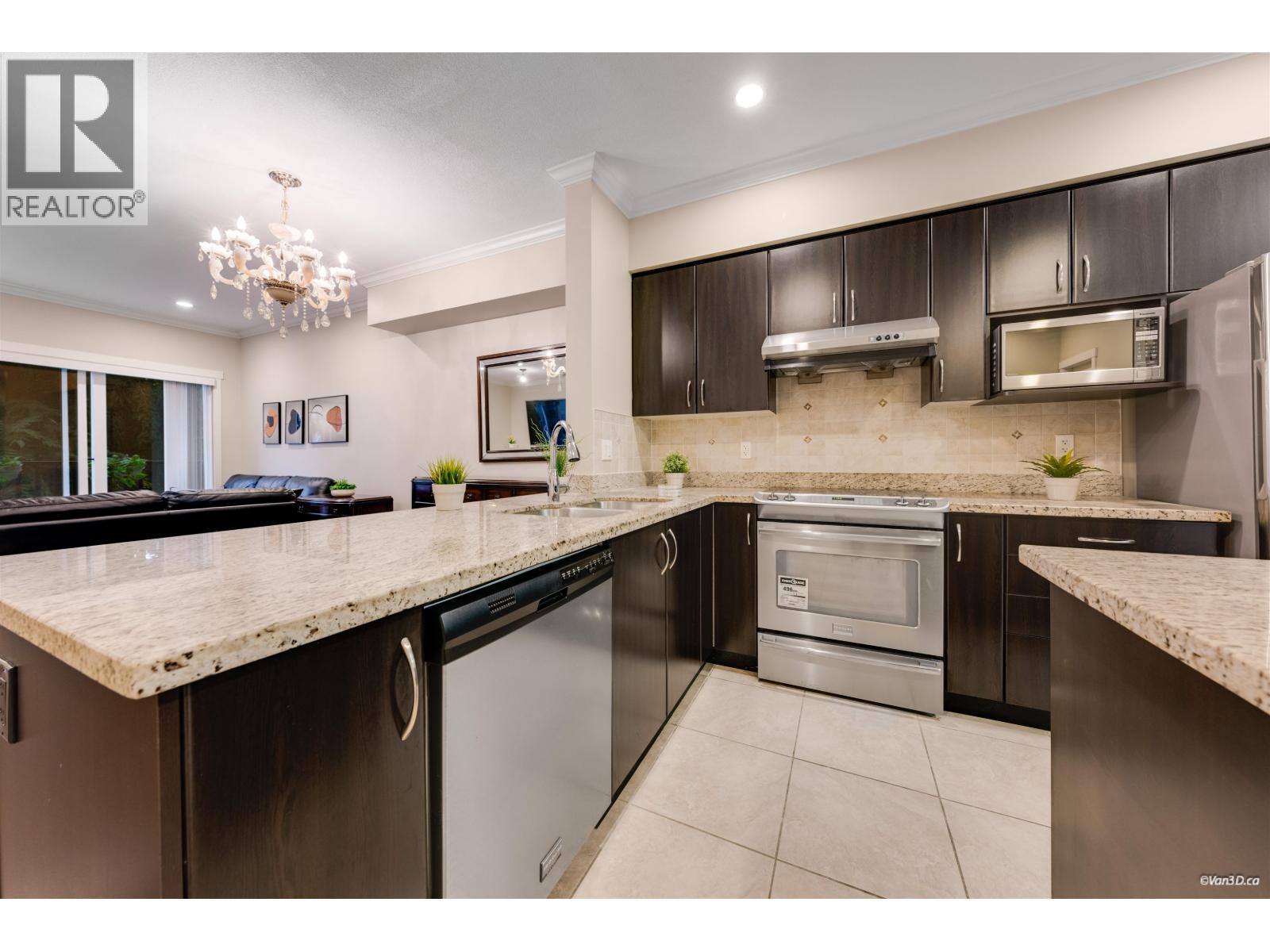 31 7051 Ash Street, Richmond, British Columbia  V6Y 2R9 - Photo 12 - R3060504