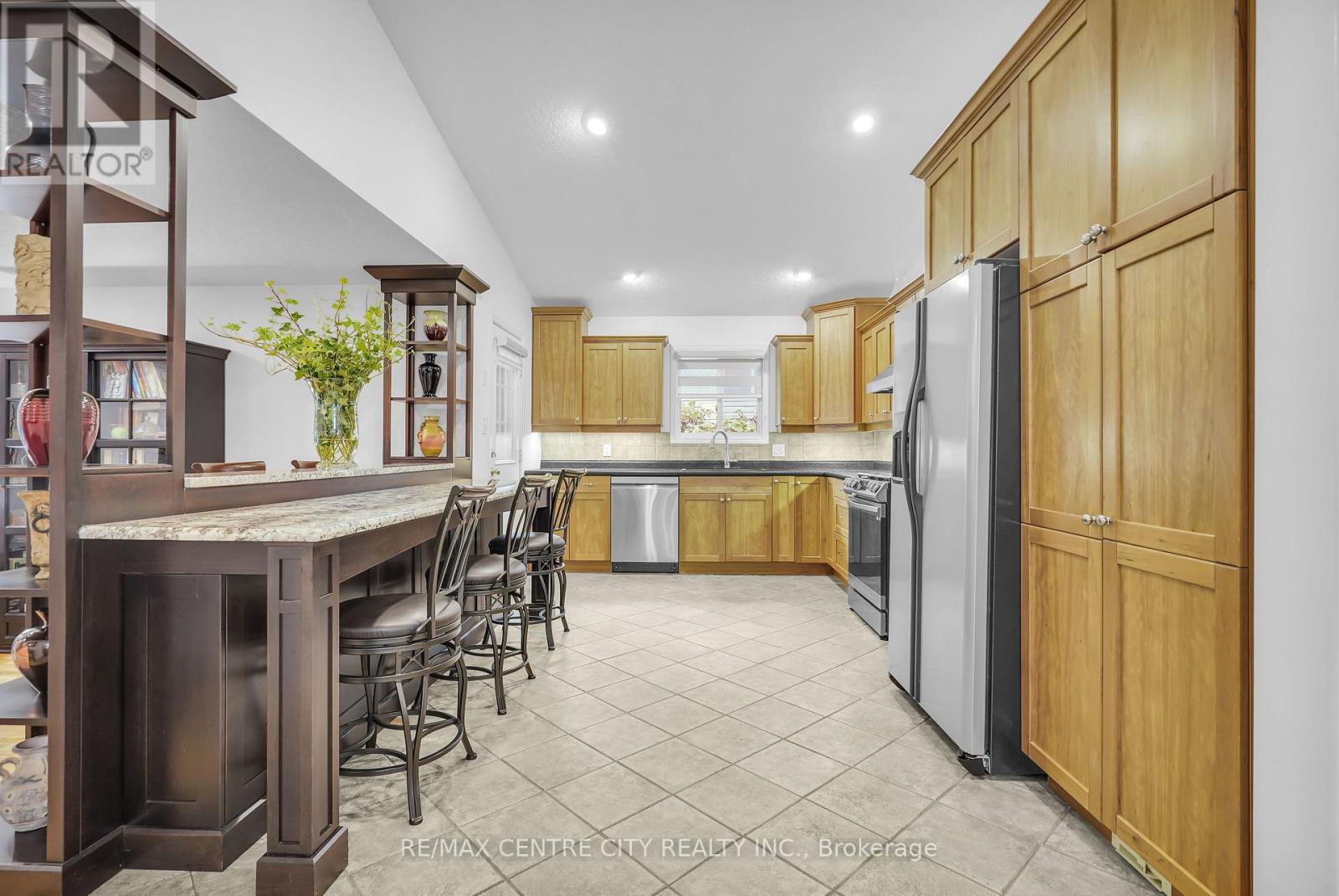 493 Cardigan Place, London South, Ontario  N6M 1J6 - Photo 12 - X12476662