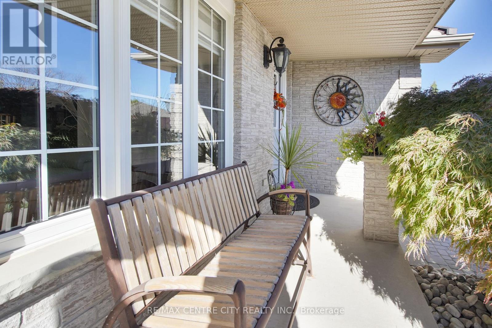 493 Cardigan Place, London South, Ontario  N6M 1J6 - Photo 6 - X12476662