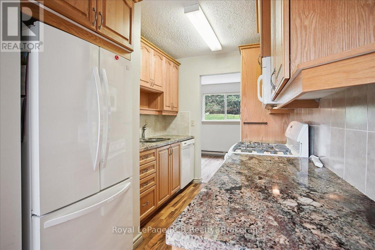 85 - 85 Laurie Crescent, Owen Sound, Ontario  N4K 6C3 - Photo 6 - X12476639