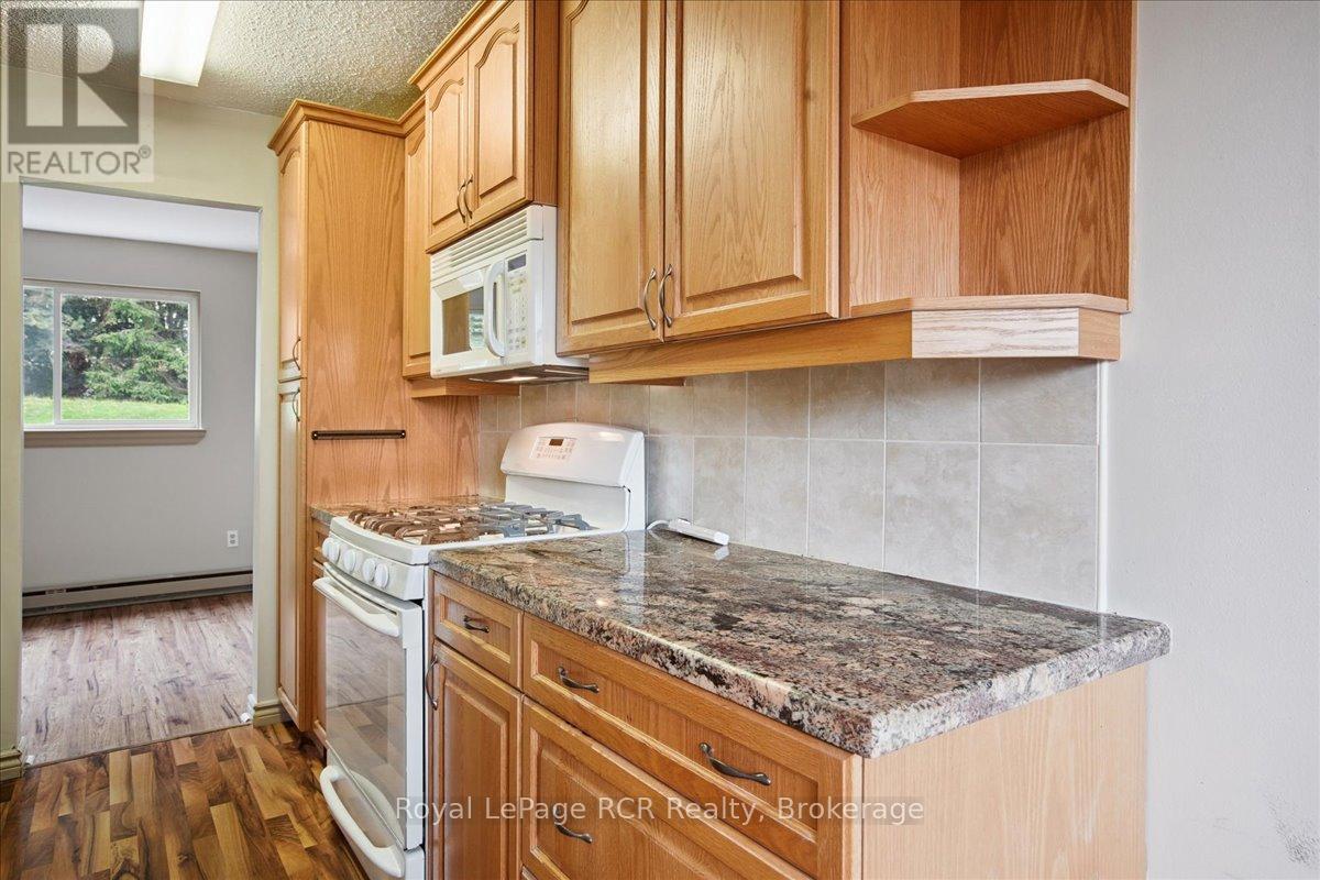85 - 85 Laurie Crescent, Owen Sound, Ontario  N4K 6C3 - Photo 7 - X12476639