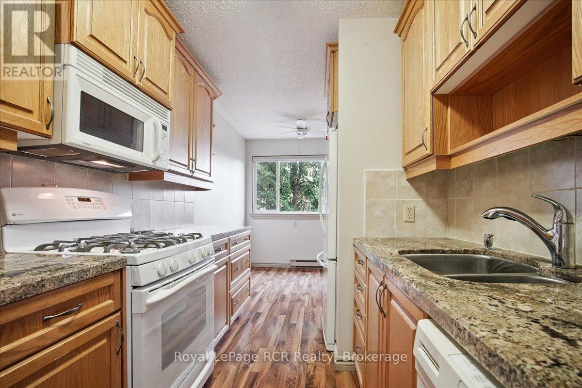 85 - 85 Laurie Crescent, Owen Sound, Ontario  N4K 6C3 - Photo 8 - X12476639