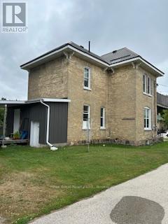7 Durham Street E, Brockton, Ontario  N0G 2V0 - Photo 4 - X12476702