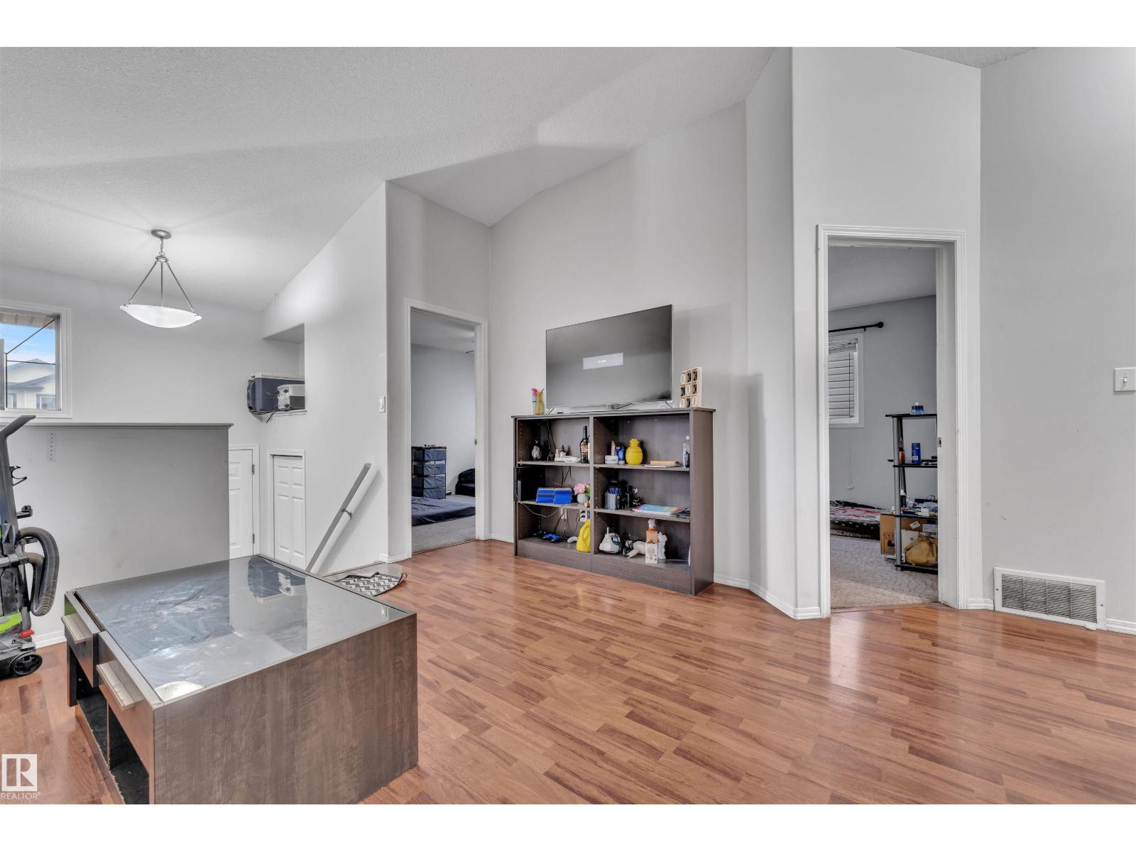 3307 24 Av Nw Nw, Edmonton, Alberta  T6T 1Y6 - Photo 11 - E4463083