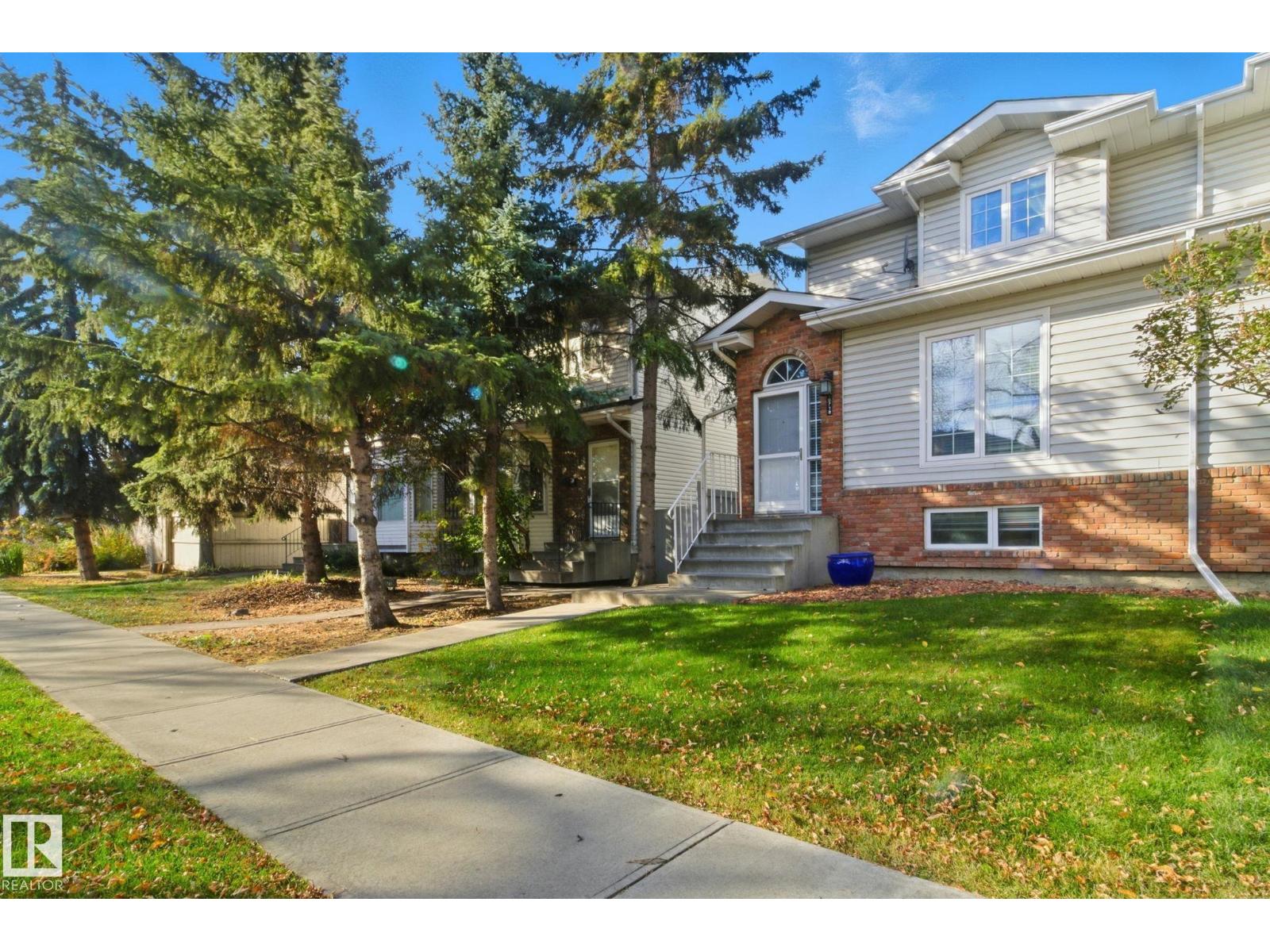 10718 122 St Nw, Edmonton, Alberta  T5M 0A3 - Photo 2 - E4463084
