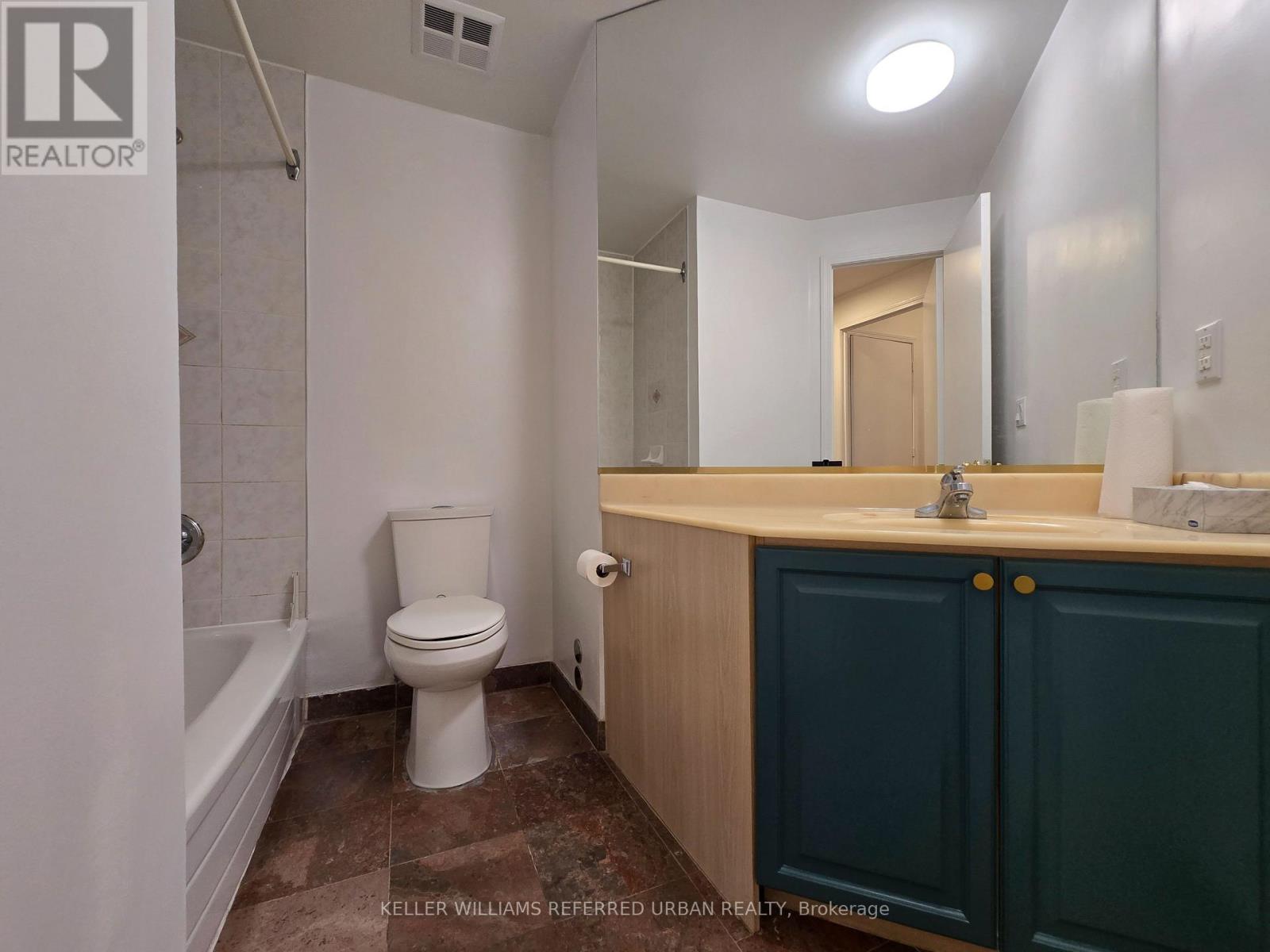 1610 - 7 King Street E, Toronto, Ontario  M5C 3C5 - Photo 10 - C12476597