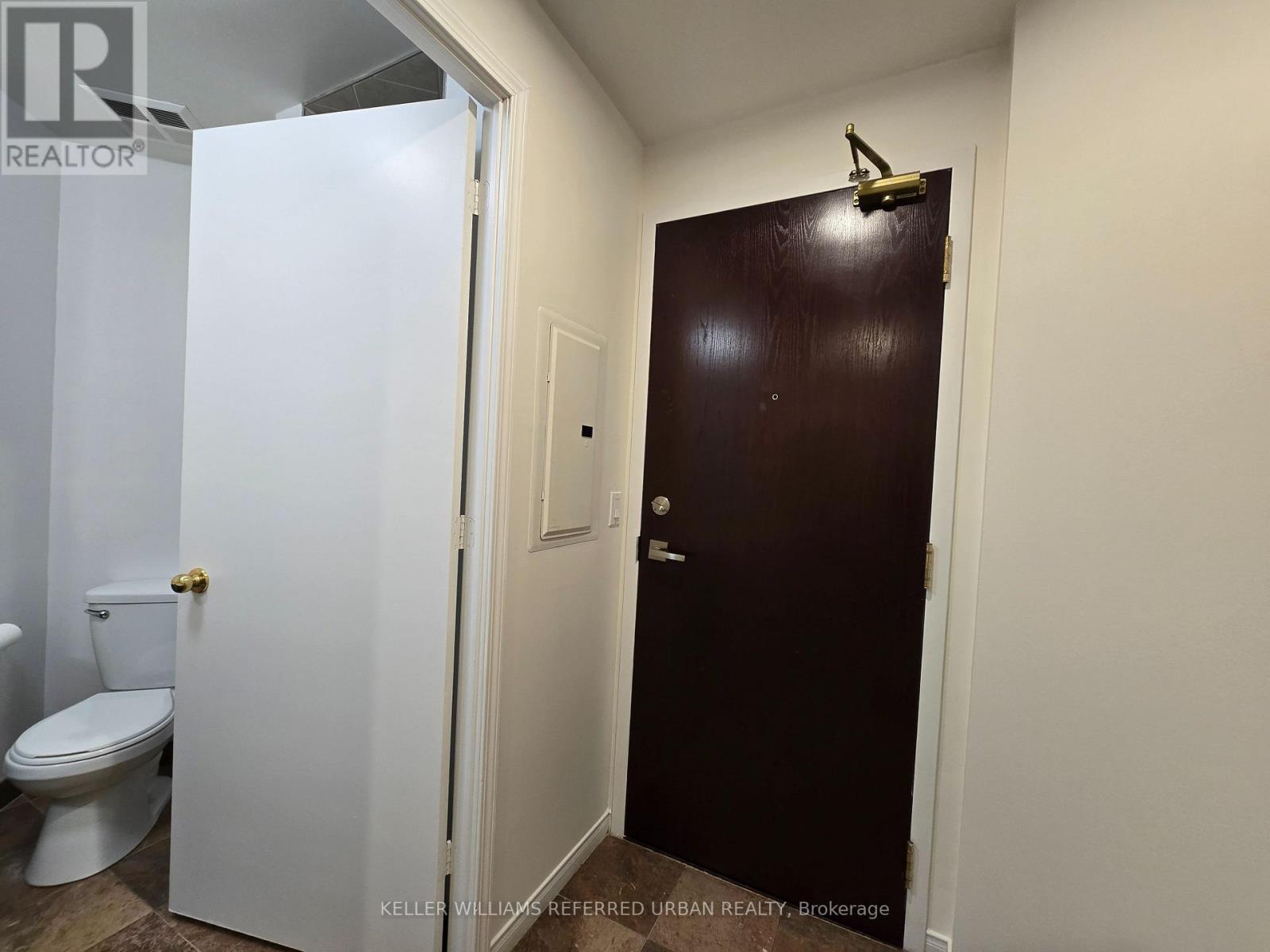 1610 - 7 King Street E, Toronto, Ontario  M5C 3C5 - Photo 13 - C12476597