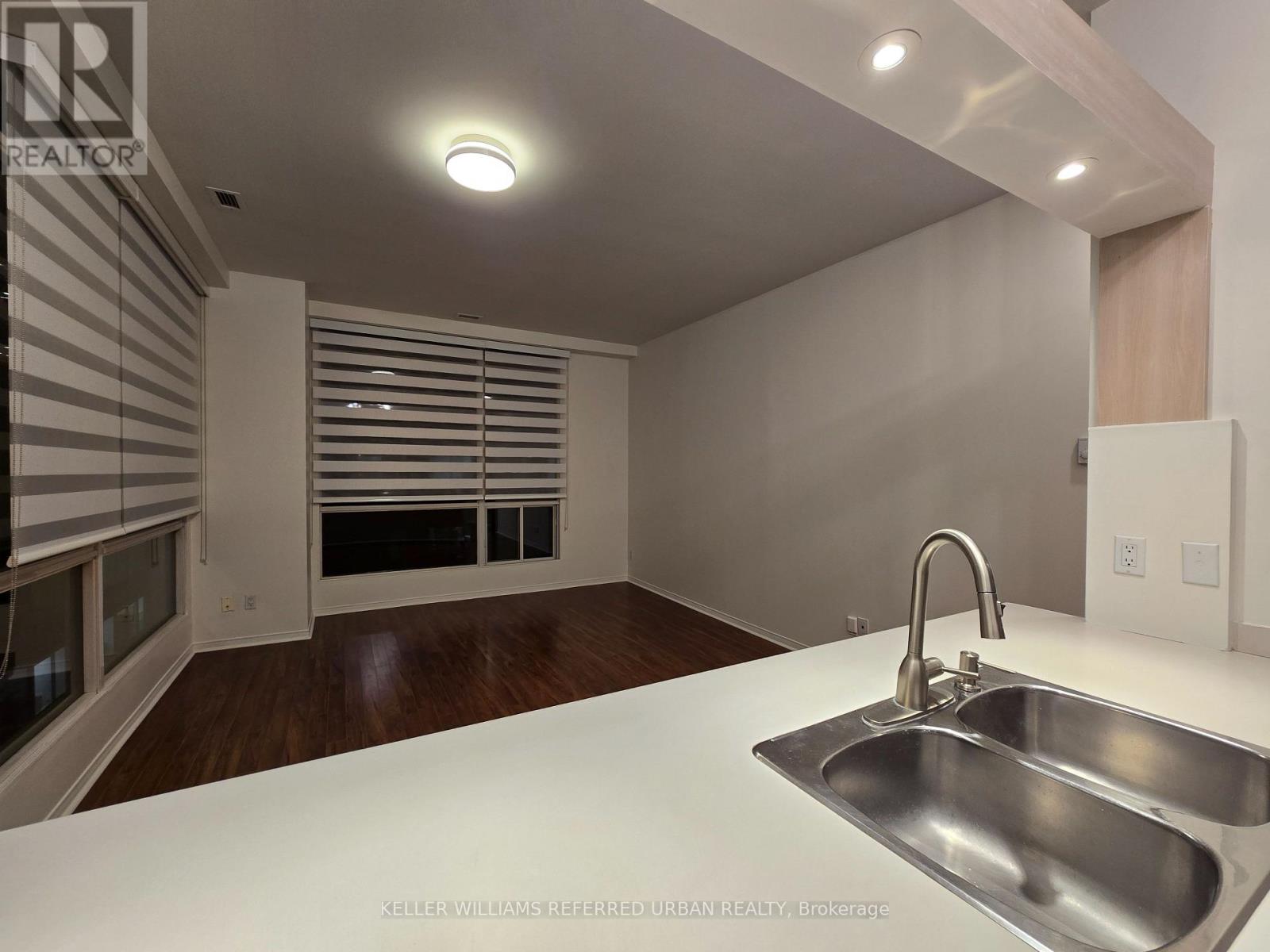 1610 - 7 King Street E, Toronto, Ontario  M5C 3C5 - Photo 6 - C12476597