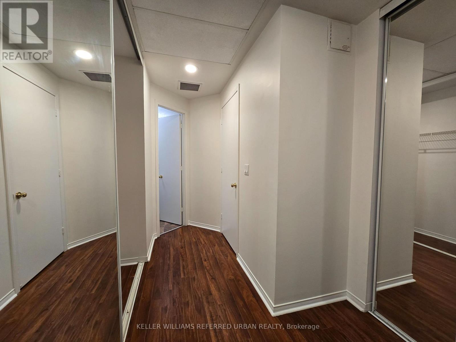 1610 - 7 King Street E, Toronto, Ontario  M5C 3C5 - Photo 8 - C12476597