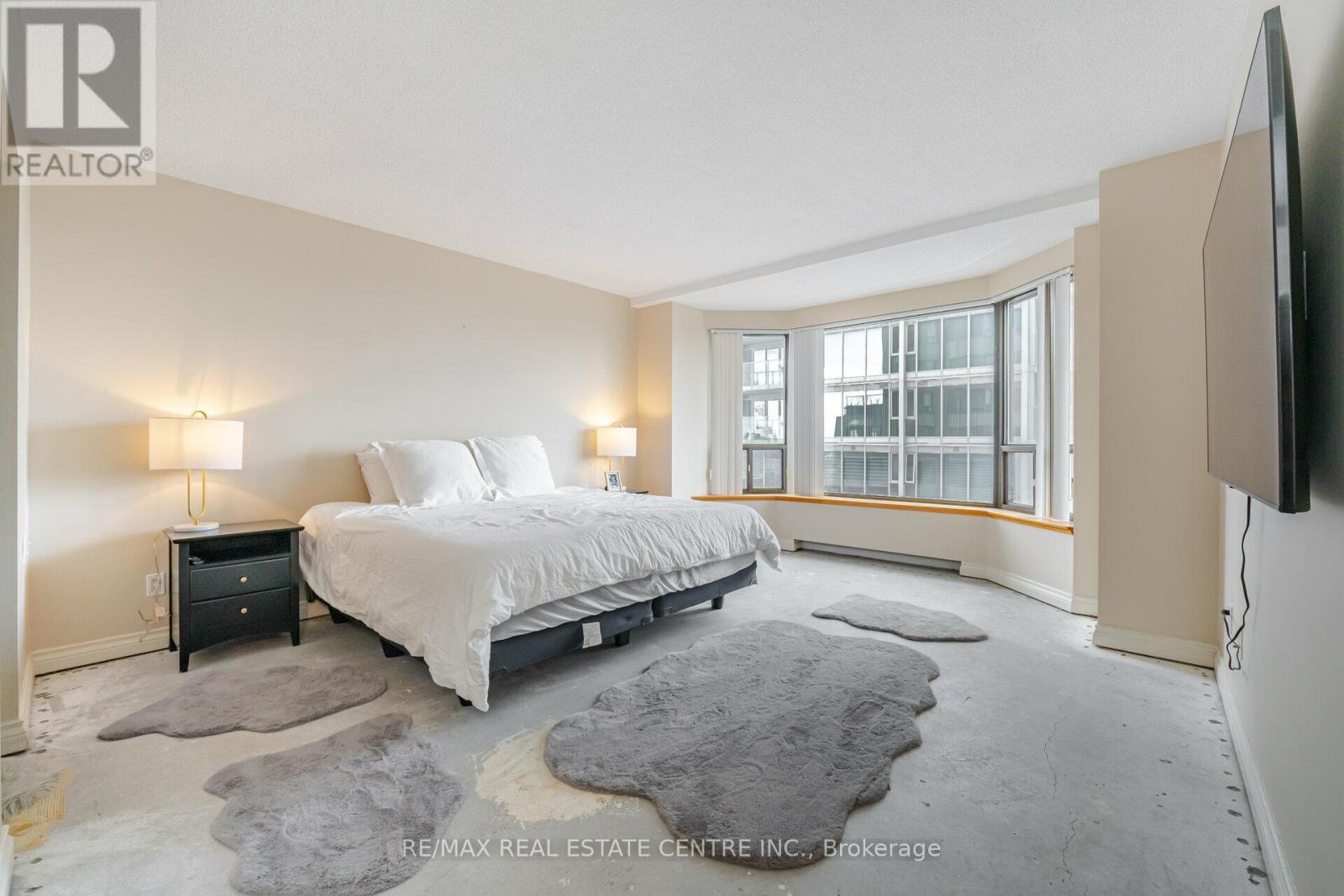 2201 - 175 Cumberland Street, Toronto, Ontario  M5R 3M9 - Photo 22 - C12476621