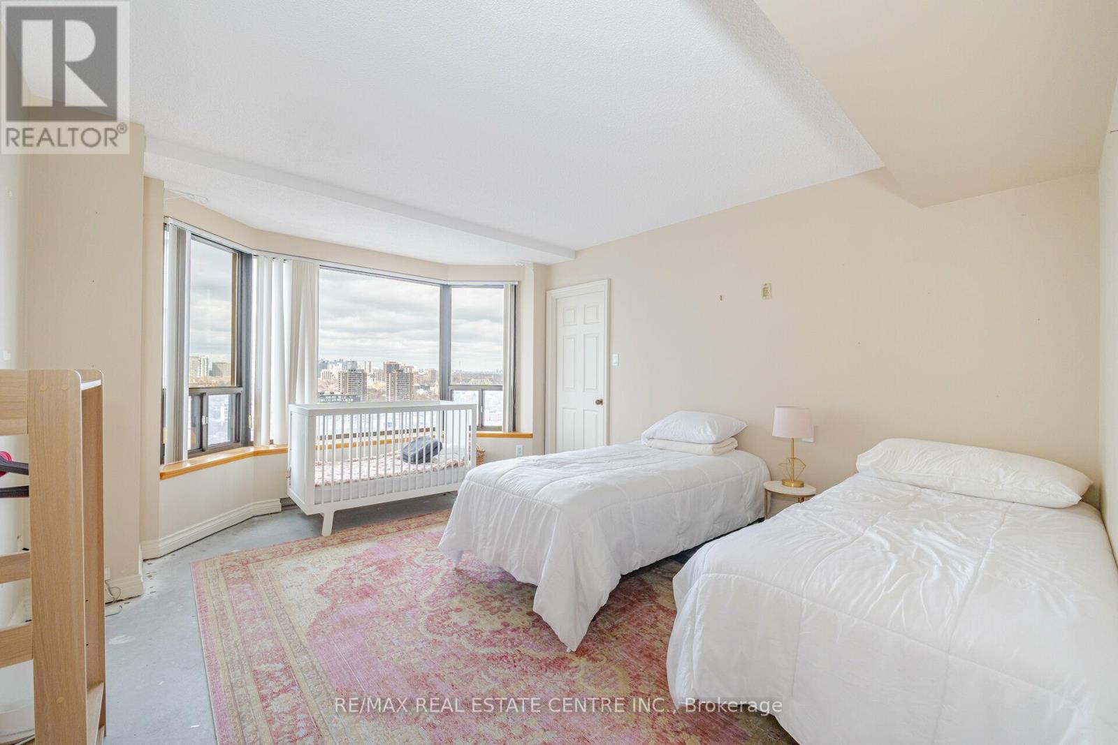 2201 - 175 Cumberland Street, Toronto, Ontario  M5R 3M9 - Photo 26 - C12476621