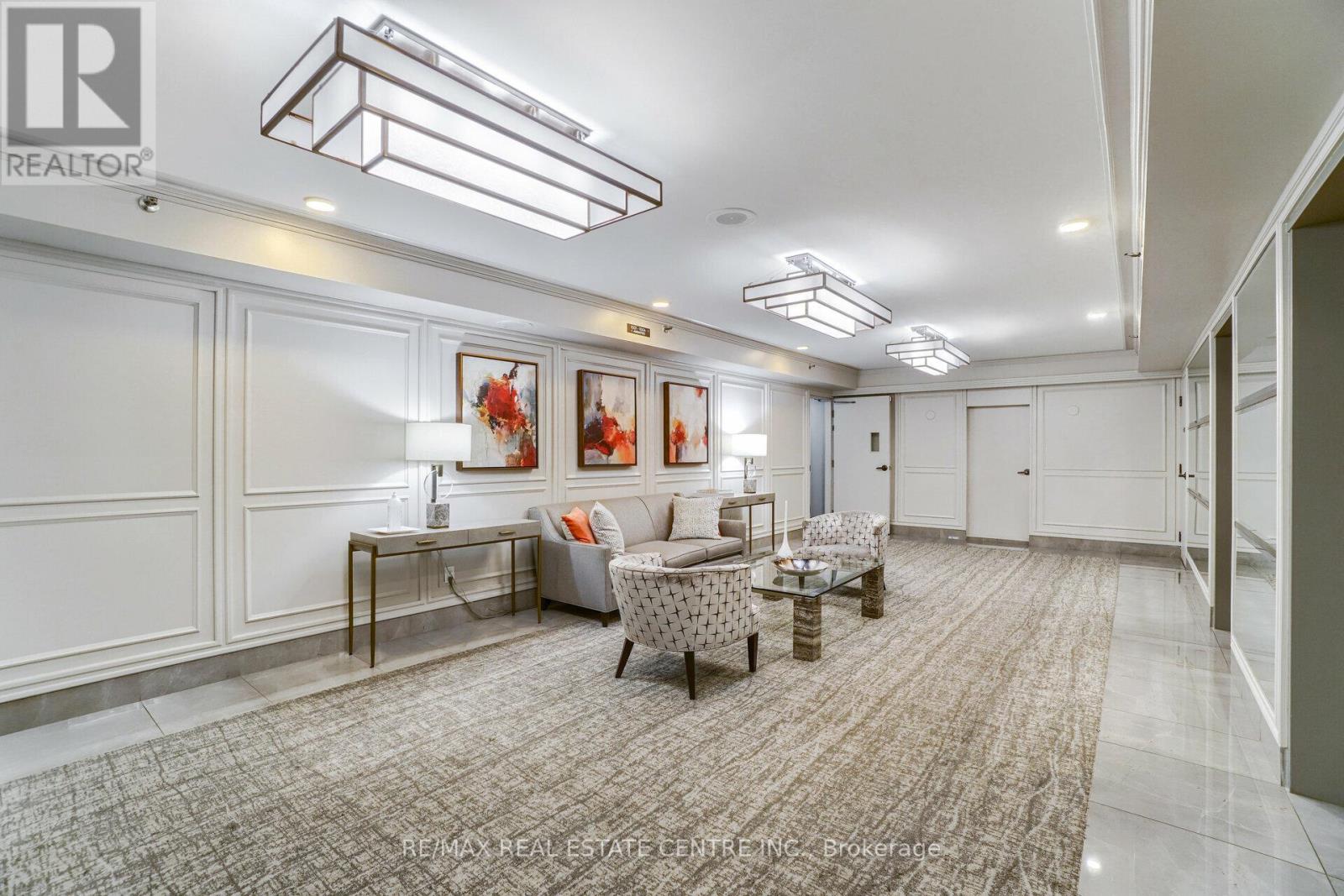 2201 - 175 Cumberland Street, Toronto, Ontario  M5R 3M9 - Photo 30 - C12476621