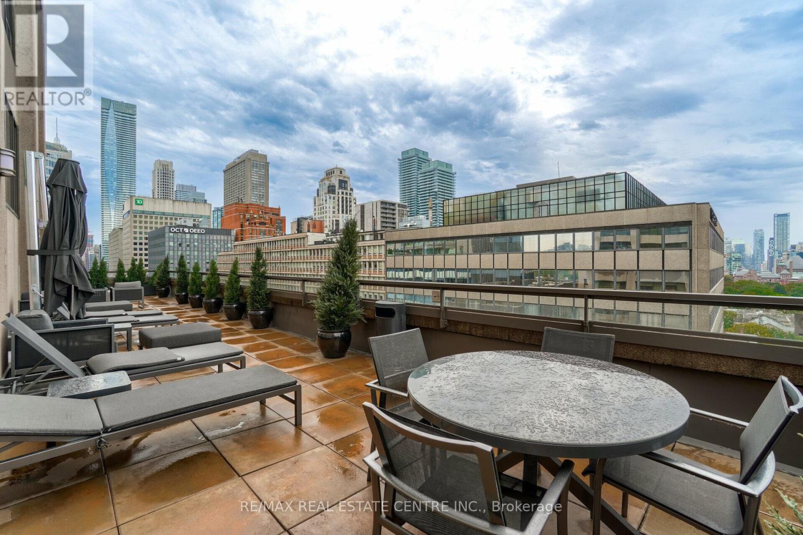 2201 - 175 Cumberland Street, Toronto, Ontario  M5R 3M9 - Photo 34 - C12476621