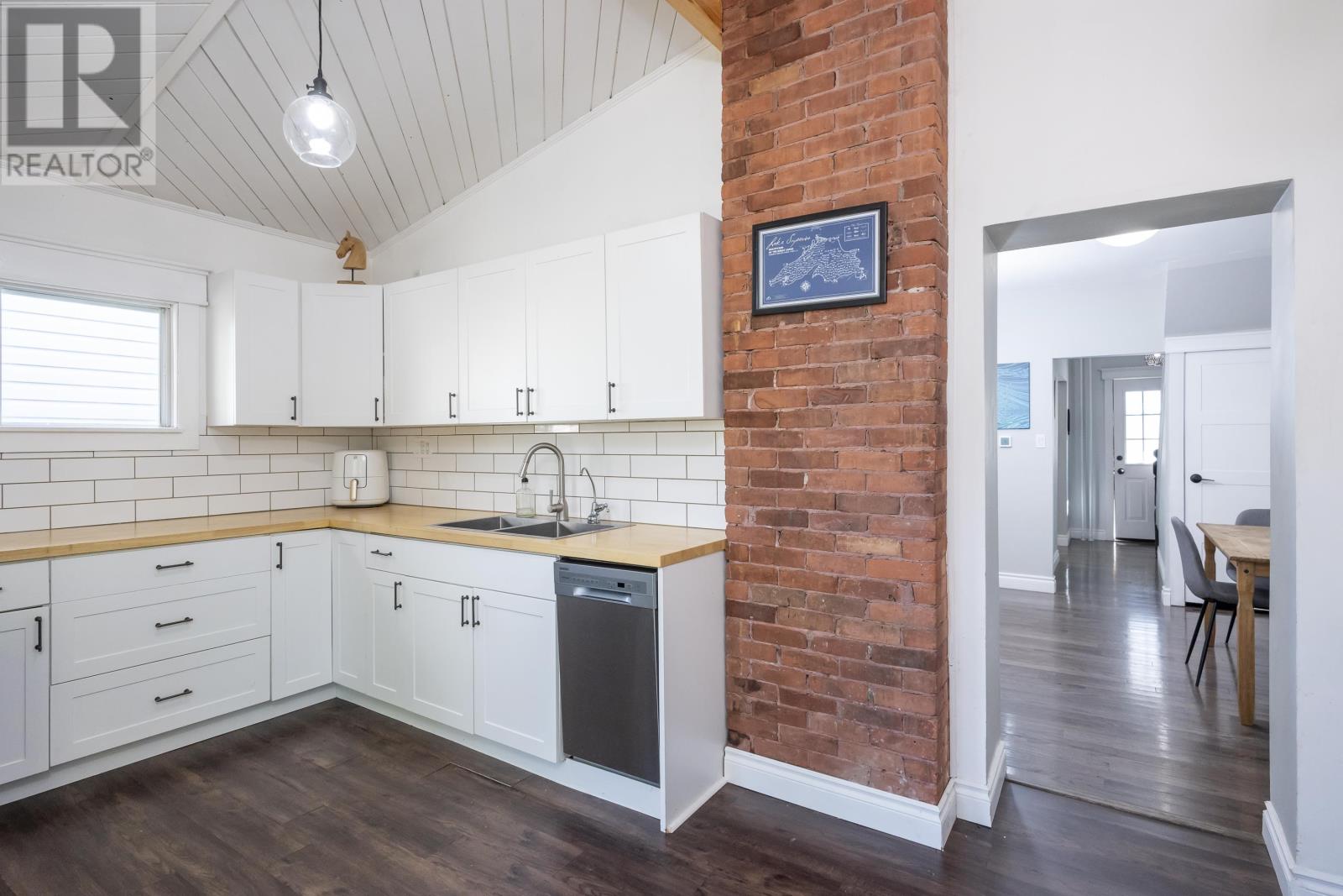 98 Jean St., Thunder Bay, Ontario P7A 5E9 - Photo 21 - TB253188