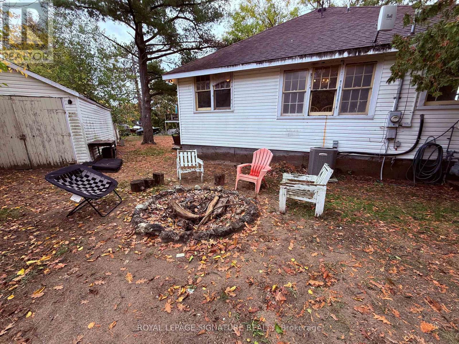 75 Old Mosley Street, Wasaga Beach, Ontario  L9Z 2J5 - Photo 29 - S12432094
