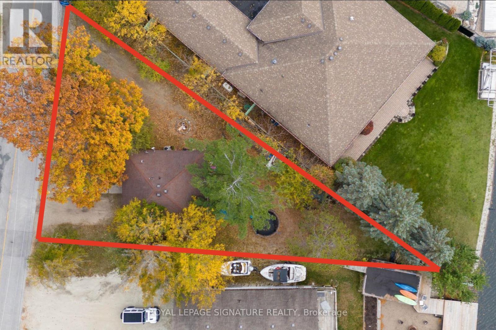 75 Old Mosley Street, Wasaga Beach, Ontario  L9Z 2J5 - Photo 5 - S12432094