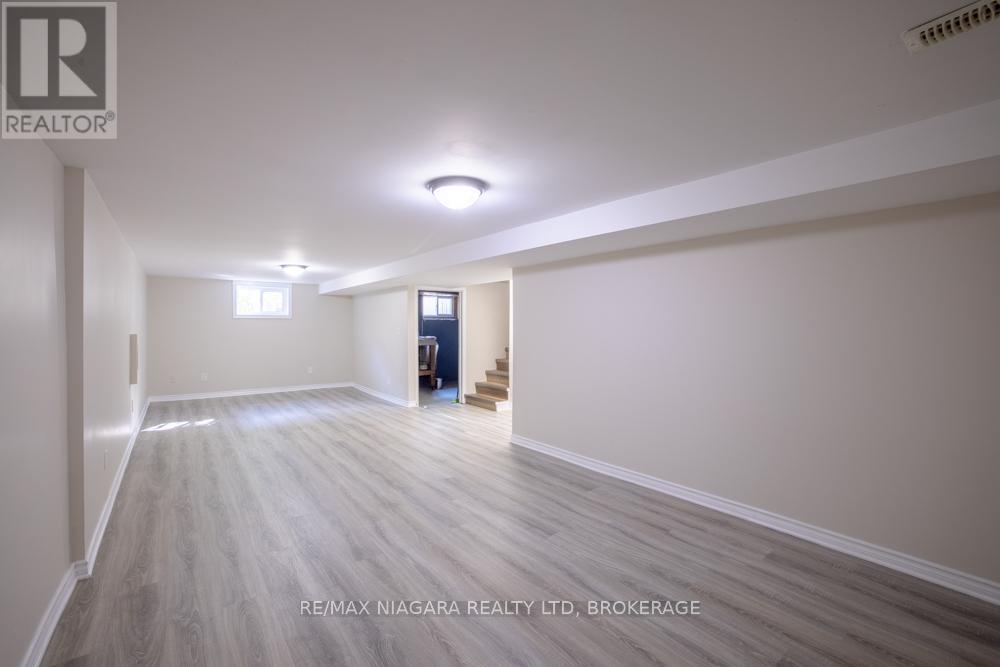 324 Linwell Road, St. Catharines, Ontario  L2N 1T4 - Photo 18 - X12476636