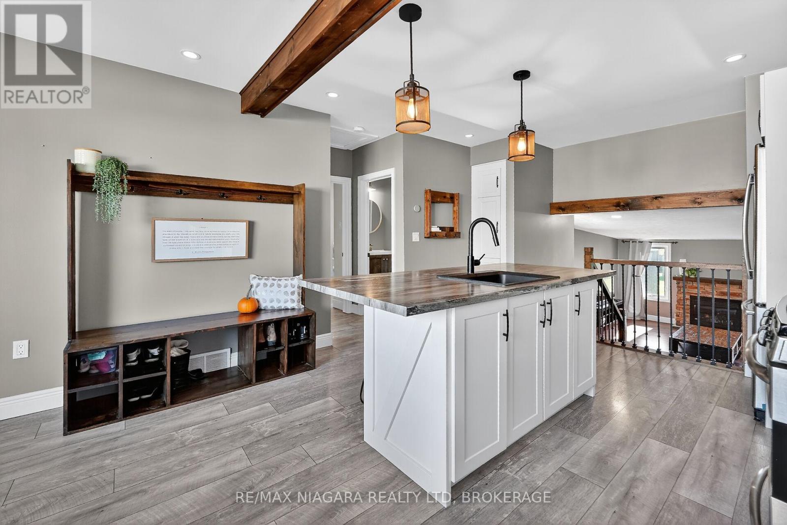 133 Johnston Street, Port Colborne, Ontario  L3K 1G9 - Photo 10 - X12476715