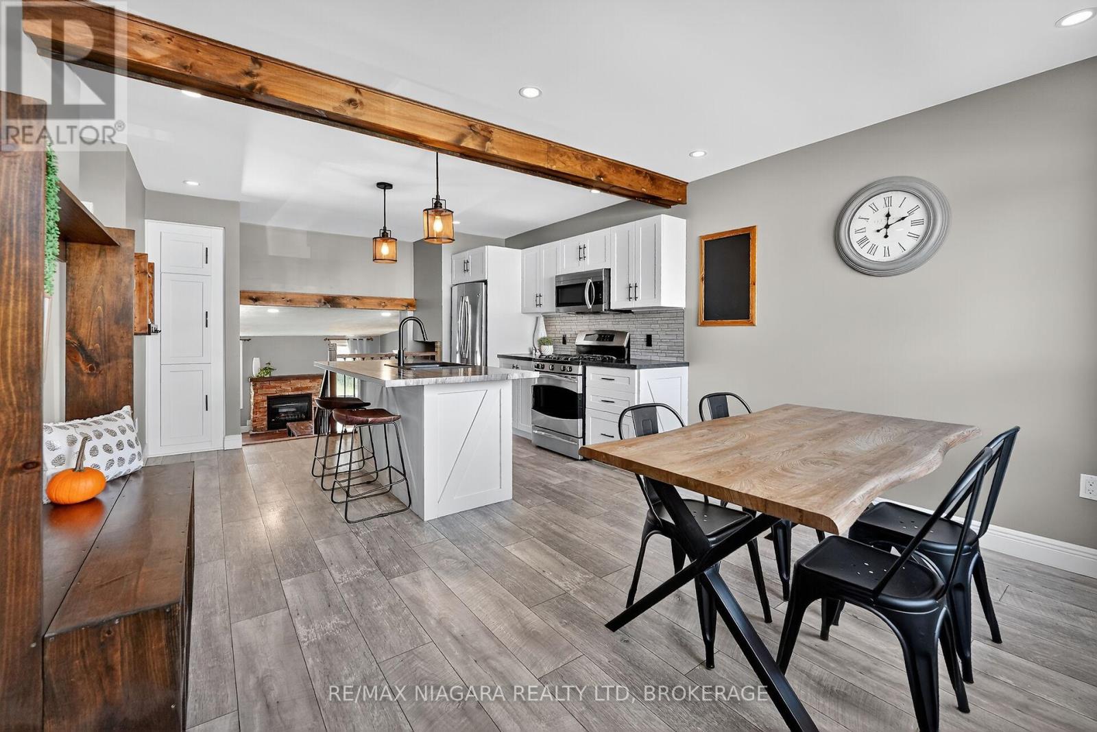 133 Johnston Street, Port Colborne, Ontario  L3K 1G9 - Photo 4 - X12476715