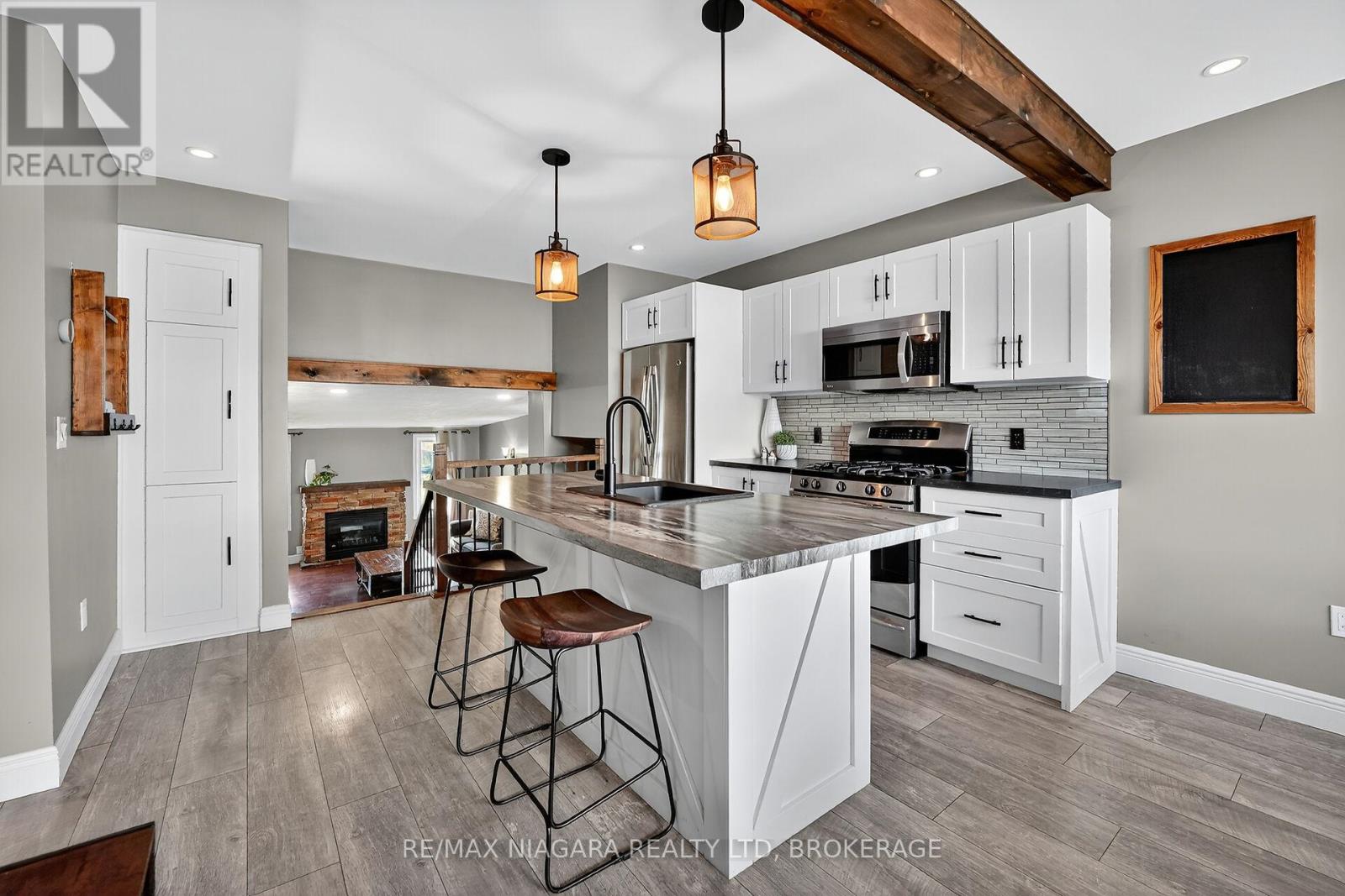 133 Johnston Street, Port Colborne, Ontario  L3K 1G9 - Photo 5 - X12476715