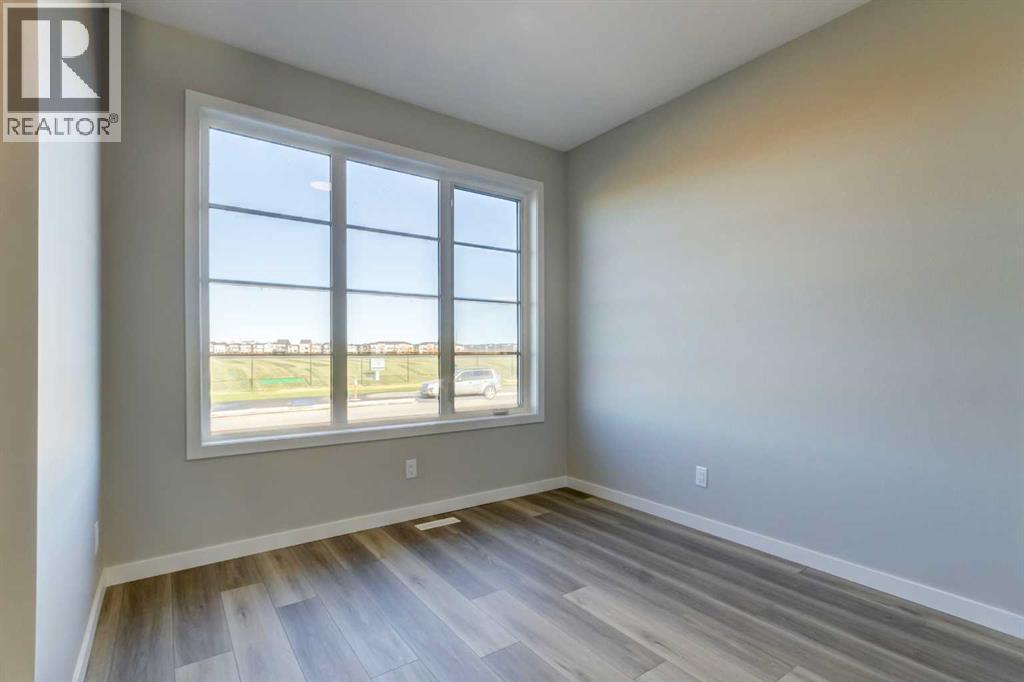 125 Setonvista Gate Se, Calgary, Alberta  T3M 4H6 - Photo 3 - A2265027