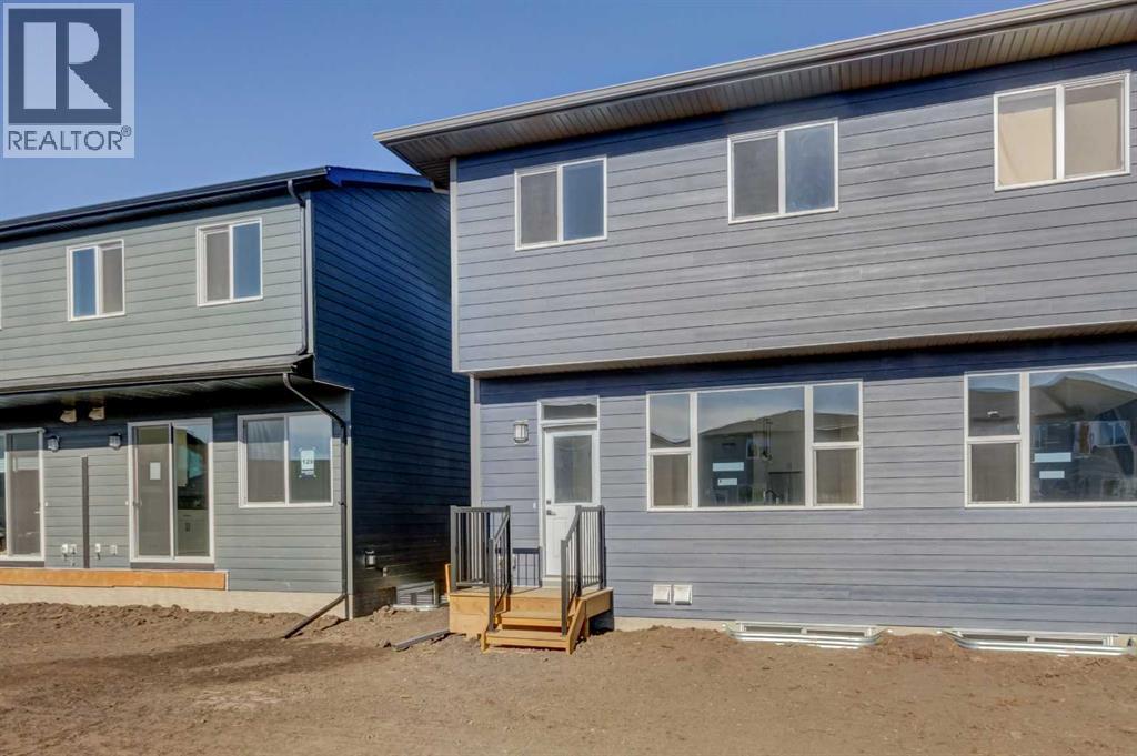 125 Setonvista Gate Se, Calgary, Alberta  T3M 4H6 - Photo 32 - A2265027
