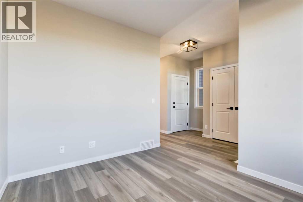 125 Setonvista Gate Se, Calgary, Alberta  T3M 4H6 - Photo 4 - A2265027