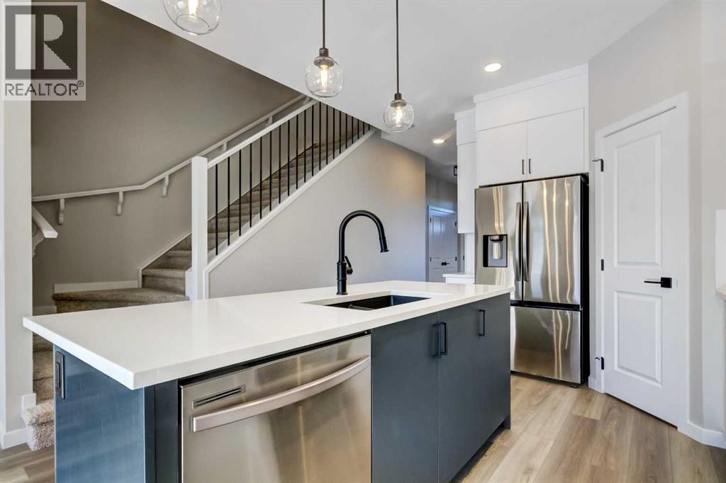125 Setonvista Gate Se, Calgary, Alberta  T3M 4H6 - Photo 8 - A2265027