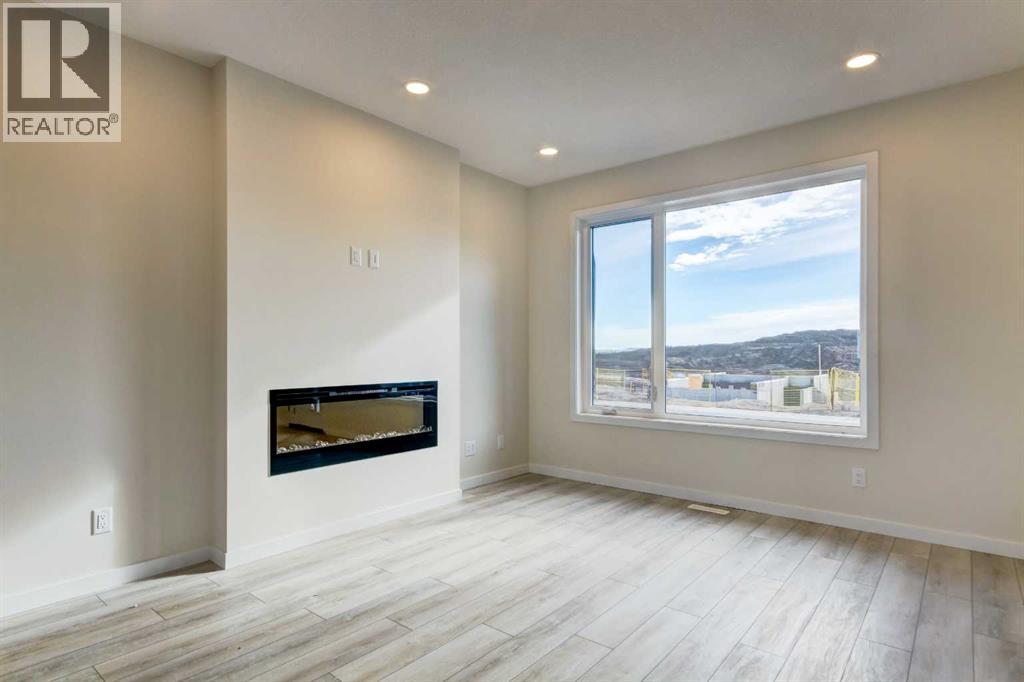70 Setonvista Grove Se, Calgary, Alberta  T3M 4H8 - Photo 6 - A2265045