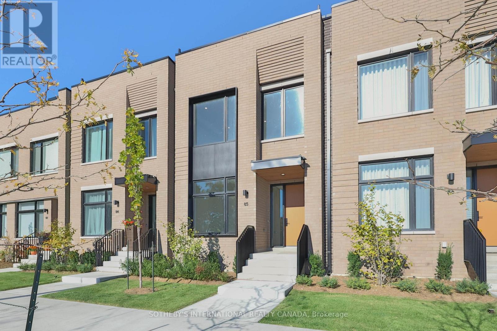 TH 85 - 60 LOU PARSONS WAY DRIVE, mississauga (port credit), Ontario