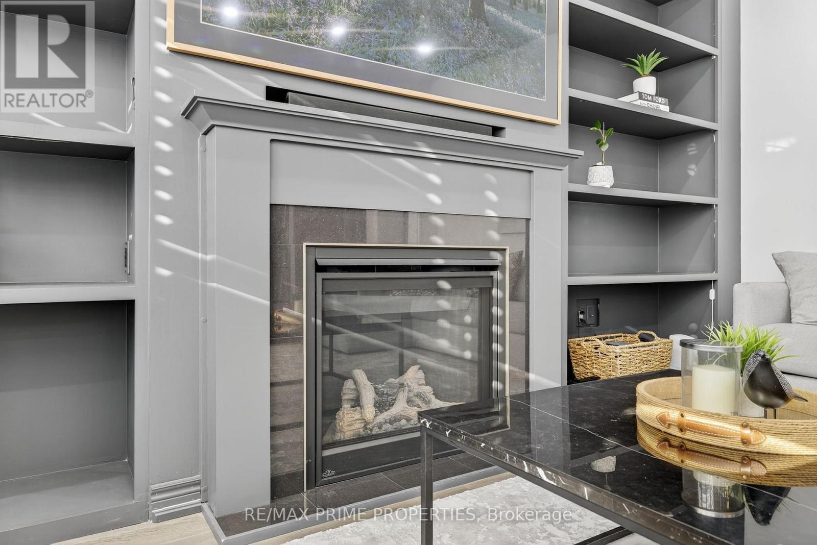 32 Frederick Taylor Way, East Gwillimbury, Ontario  L0G 1M0 - Photo 11 - N12476615