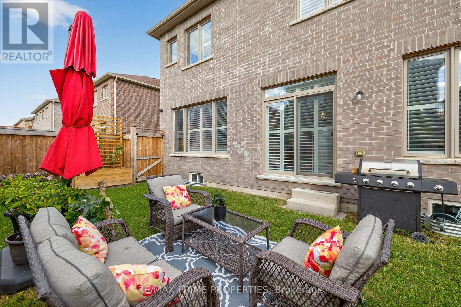 32 Frederick Taylor Way, East Gwillimbury, Ontario  L0G 1M0 - Photo 22 - N12476615